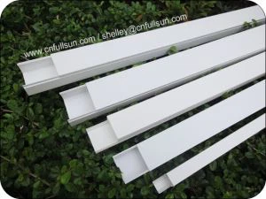 Thân cây PVC cho cáp điện