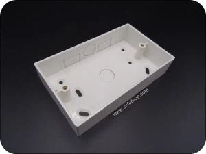 Hộp điện PVC Bề mặt nhẵn chống cháy